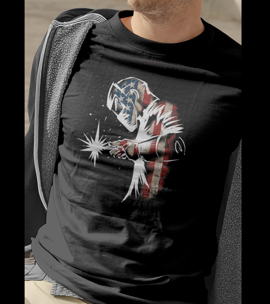 Welder In American Flag Colors With USA Patriotic Flair T-Shirt