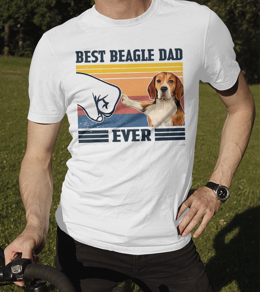 Best Beagle Dad Ever Vintage Fist Bump T-Shirt