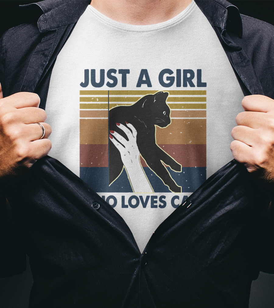 JUST A GIRL WHO LOVES CATS Retro Style Cat T-Shirt