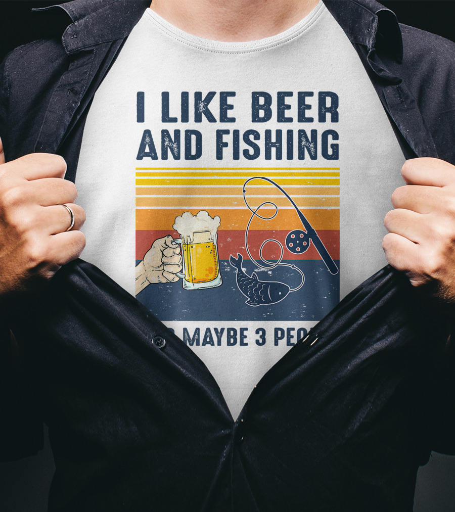 I Like Beer And Fishing And Maybe 3 People Vintage Sunset Beer Mug Fishing Rod T-Shirt