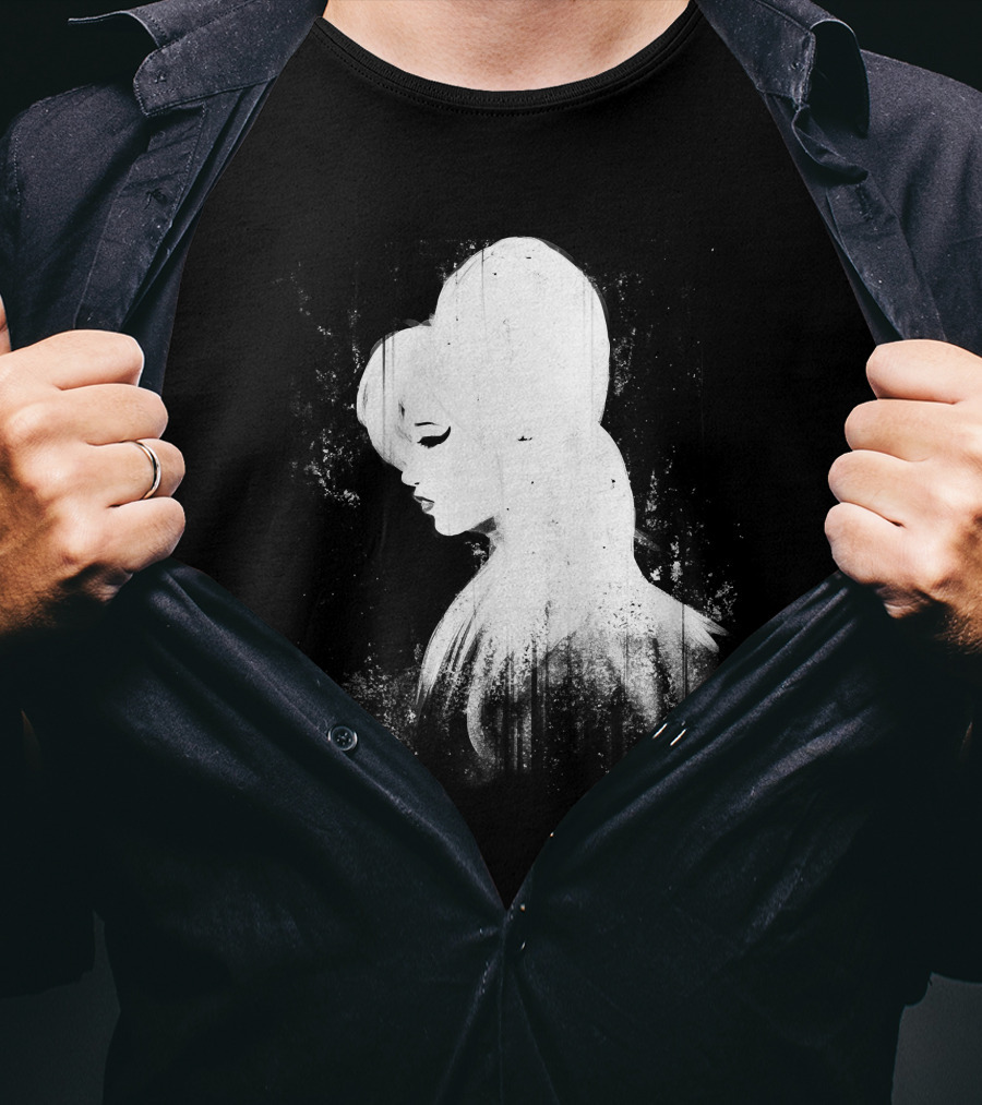 Amy Winehouse Back To Black Silhouette Iconic T-Shirt