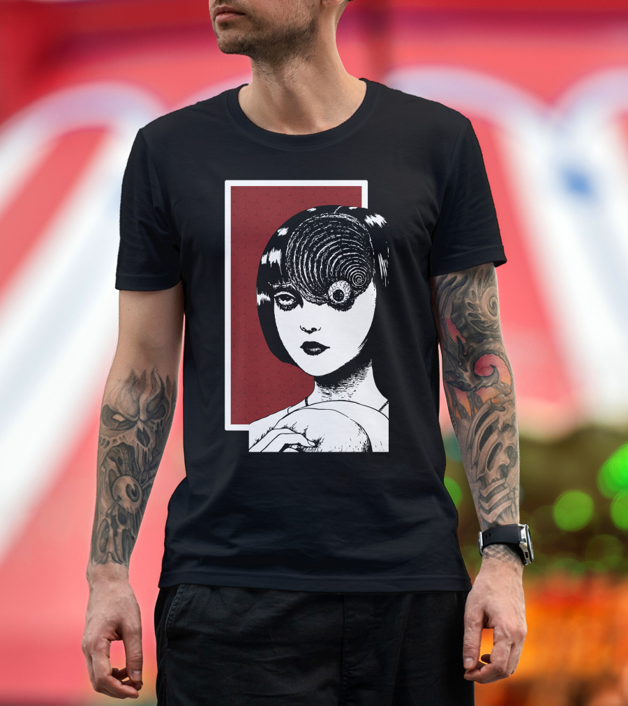 Junji Ito Uzumaki The Great Spiral Horror Manga Face with Spiral Eye T-Shirt