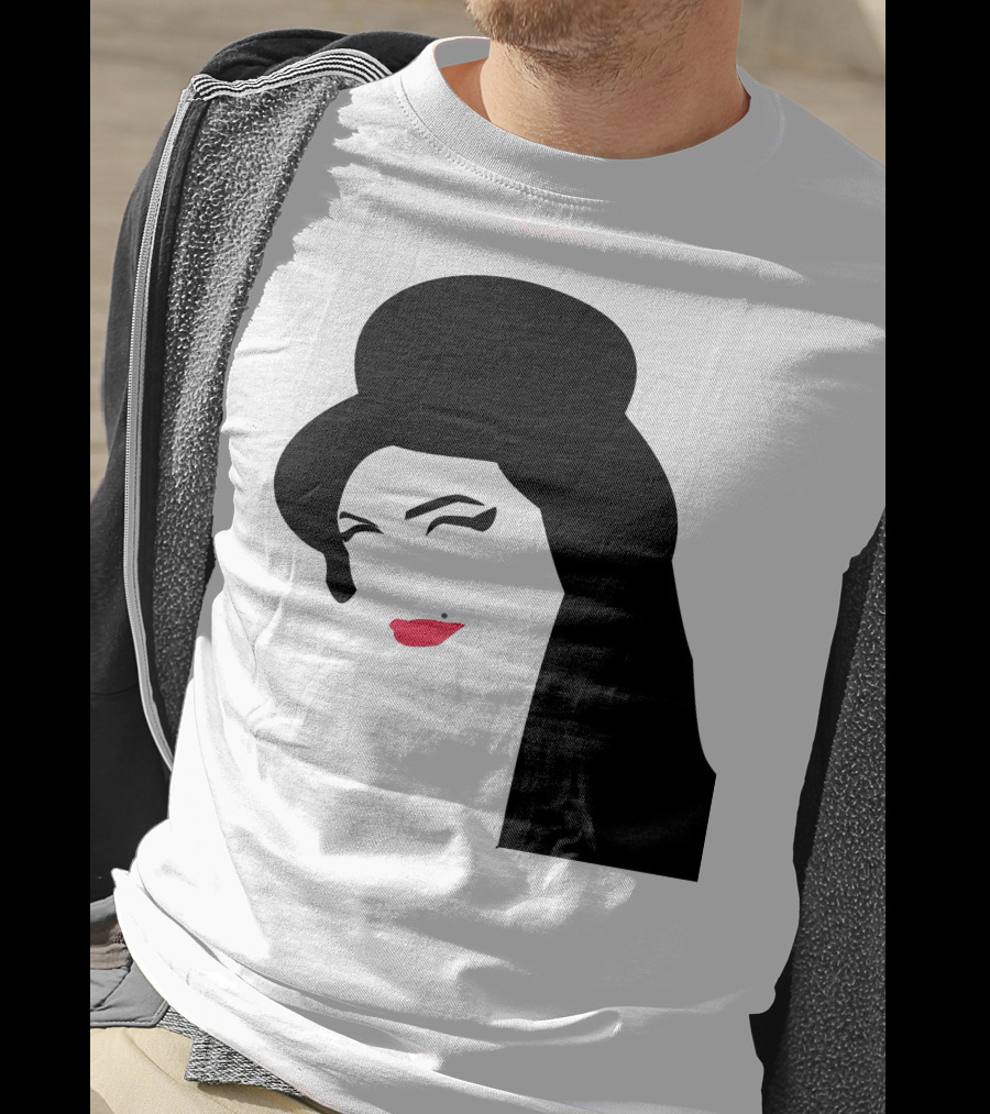 Amy Winehouse Iconic T-Shirt