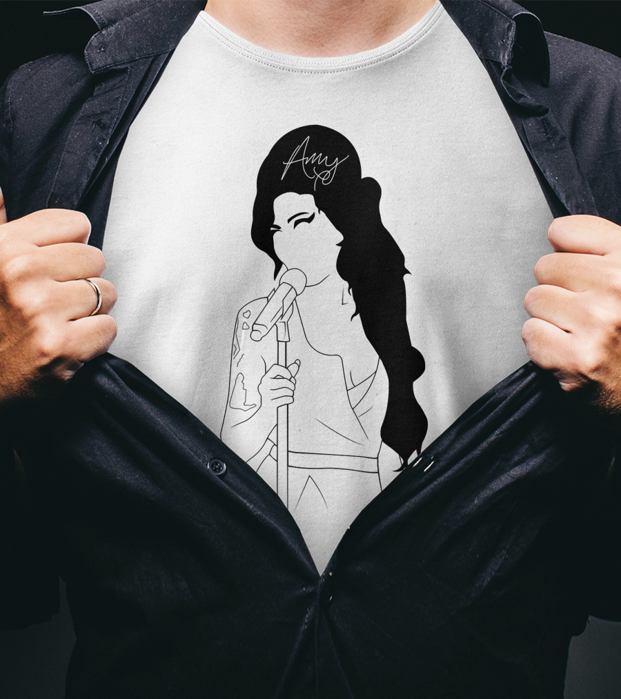 Amy Winehouse Line Art With Signature Mic Pose T-Shirt
