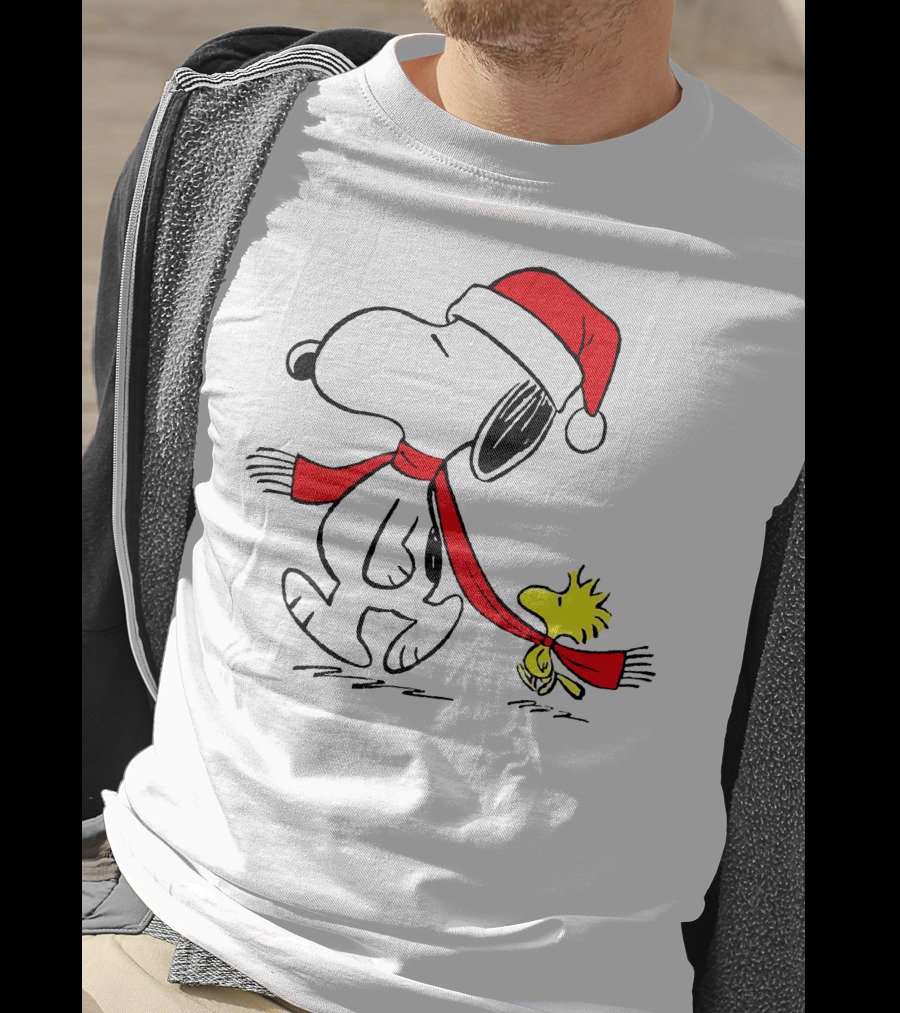 Snoopy Woodstock Charlie Brown Christmas Santa Hat Natalan T-Shirt