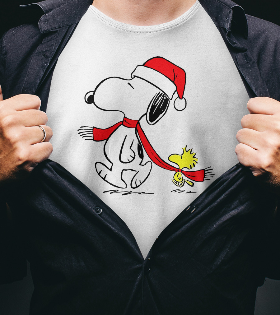 Snoopy Woodstock Charlie Brown Christmas Santa Hat Natalan T-Shirt