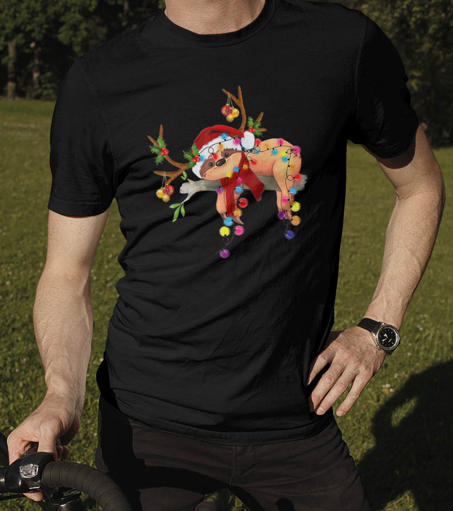 Santa Sloth With Gorgeous Reindeer Antlers And Christmas Lights T-Shirt