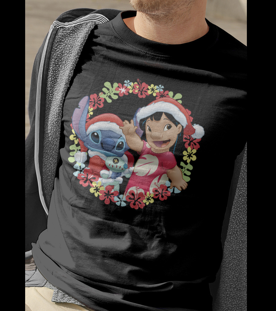Disney Lilo And Stitch Christmas Santa Hats Hawaiian Flower Wreath T-Shirt