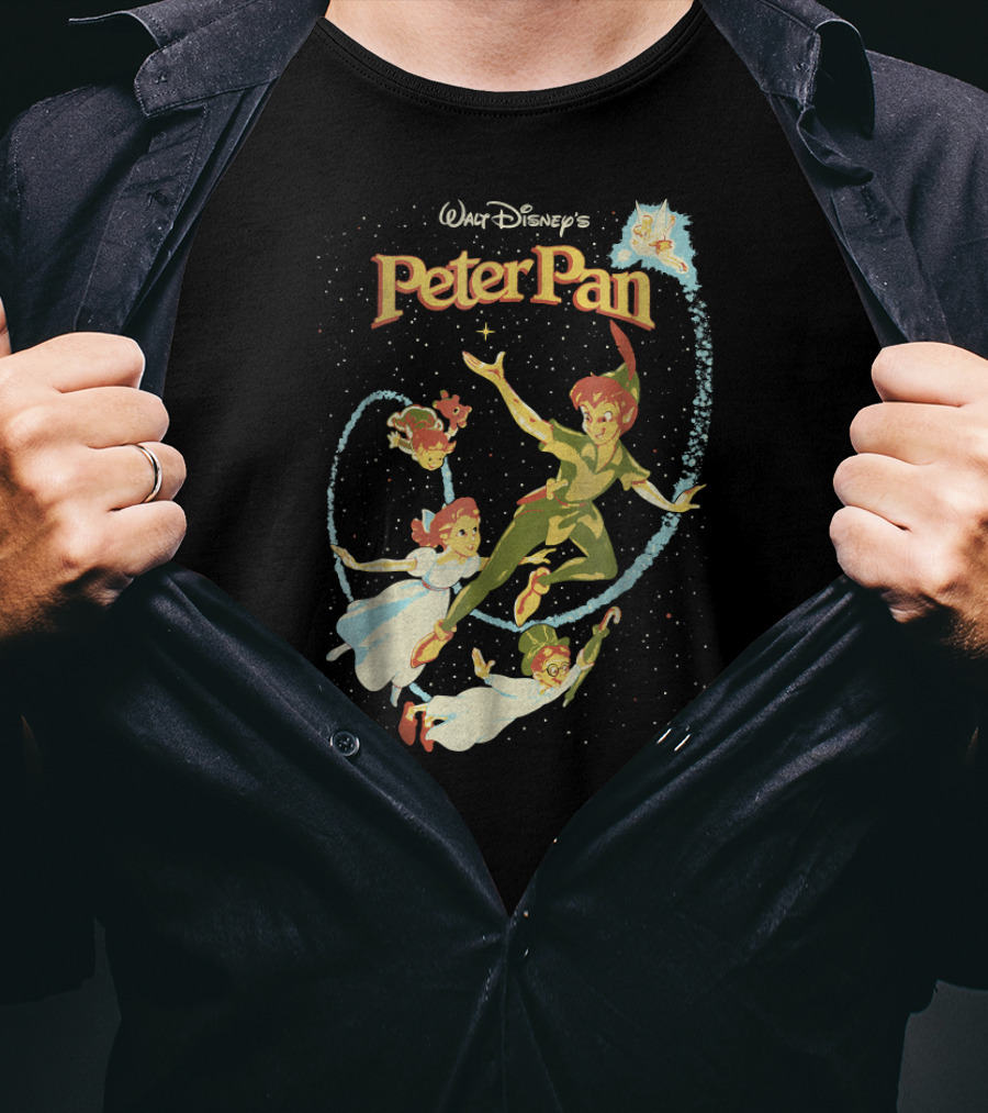 Walt Disney's Peter Pan With Tinker Bell And Darling Family Flight T-Shirt