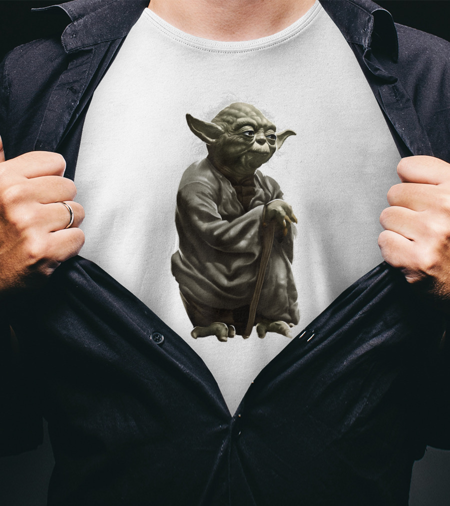 Star Wars Yoda Wise Jedi Master Crouching With Cane T-Shirt