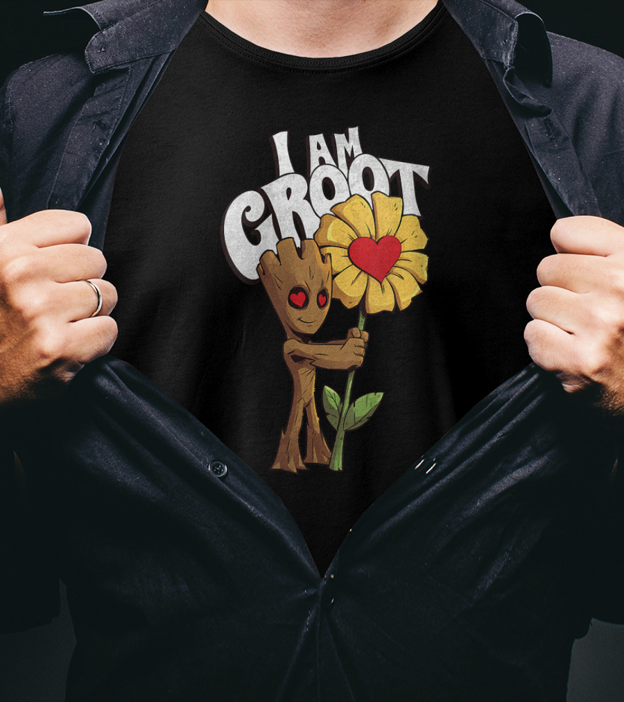 I Am Groot Heart Eyes Holding Sunflower With Red Heart T-Shirt