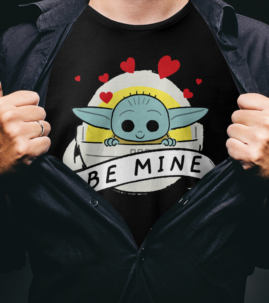 Star Wars The Mandalorian The Child Be Mine Hearts T-Shirt