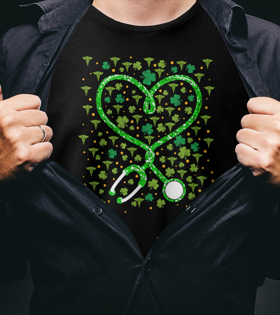 Respiratory Therapist Stethoscope Heart And St. Patrick's Shamrocks T-Shirt
