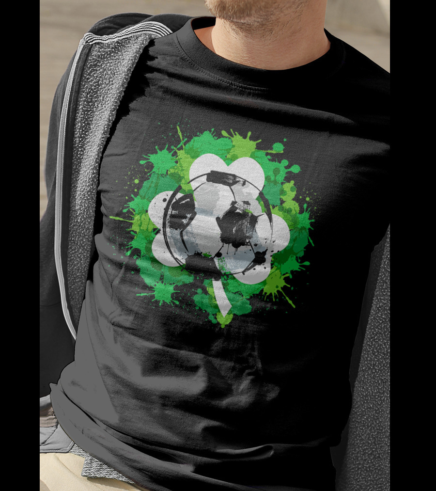 St Patrick's Day Soccer Ball Shamrock Green Splatter T-Shirt