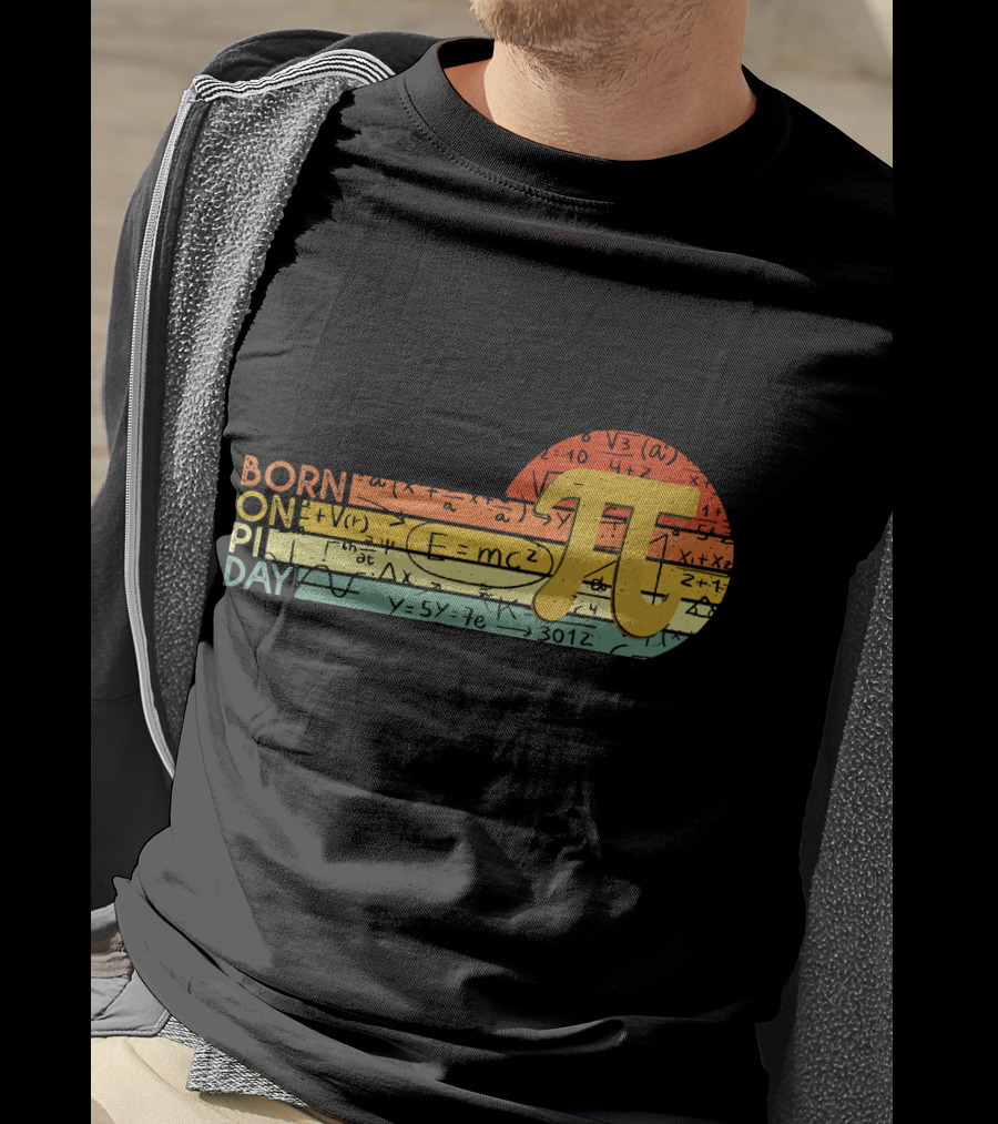 Born On Pi Day Math Equations Vintage Sunset Pi T-Shirt
