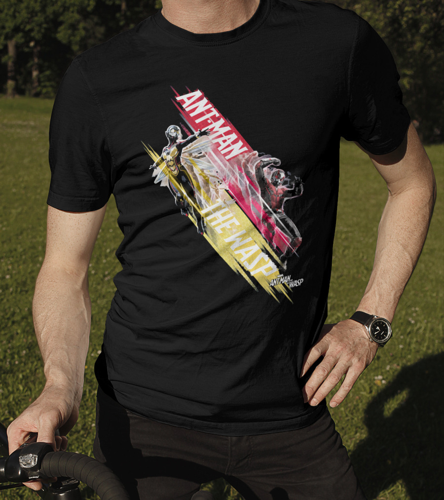 Ant-Man And The Wasp Marvel Official Artwork Dynamic Motion T-Shirt