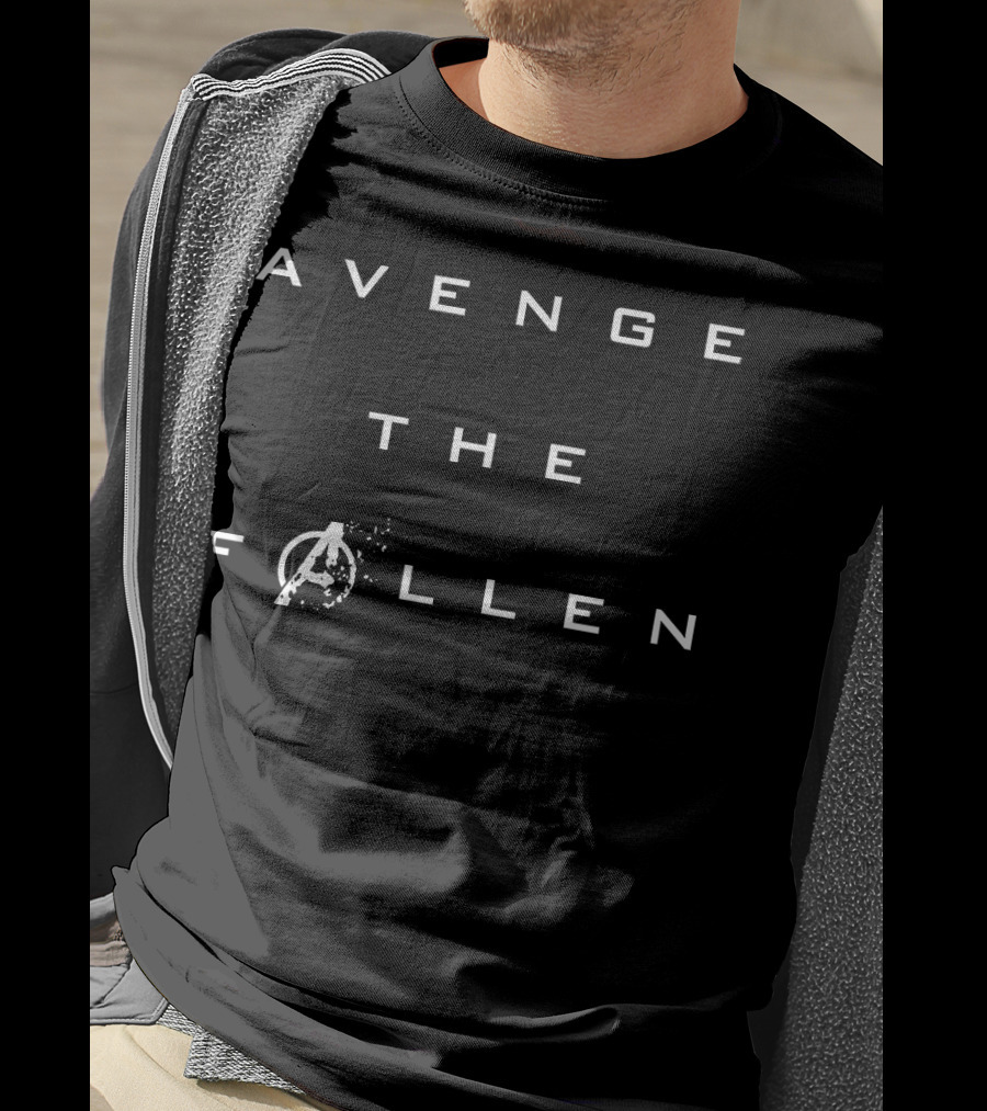 Marvel Avenge The Fallen Avengers Logo Infinity War Endgame T-Shirt
