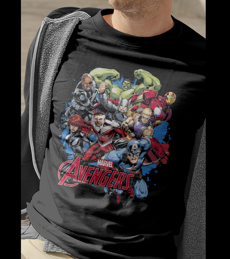 Marvel Avengers Captain Thor Hulk Iron Man Black Widow Comic Assemblage T-Shirt