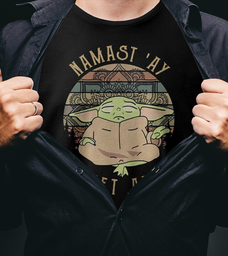 Namast Ay 6 Feet Away Baby Yoda Mandala Meditation T-Shirt