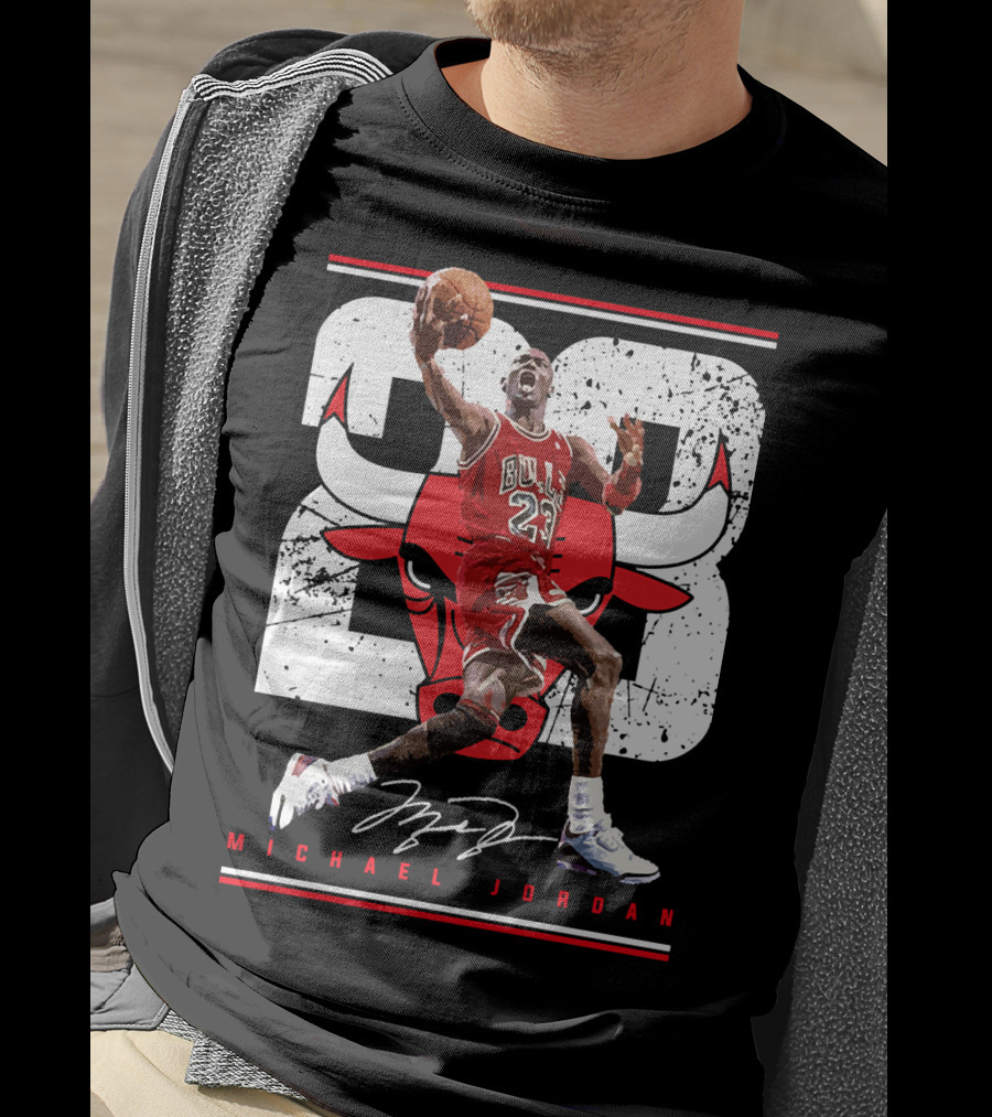 Michael Jordan Bulls 23 Iconic Dunk Signature T-Shirt