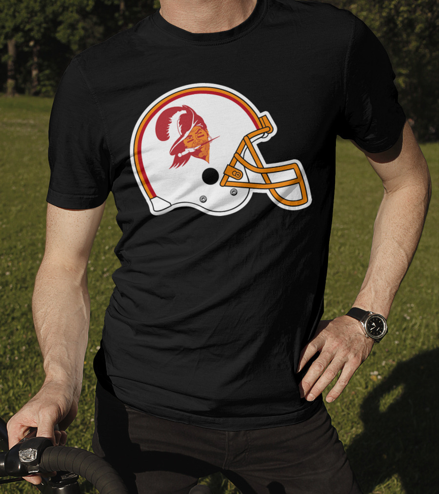 Brady Tompa Bay Buccaneers NFL Retro Helmet T-Shirt