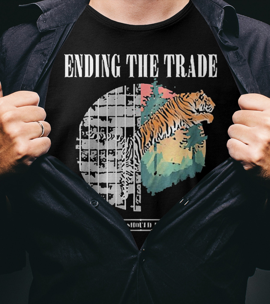Ending The Trade All Cats Should Live Free Tiger Leaping From Bars T-Shirt