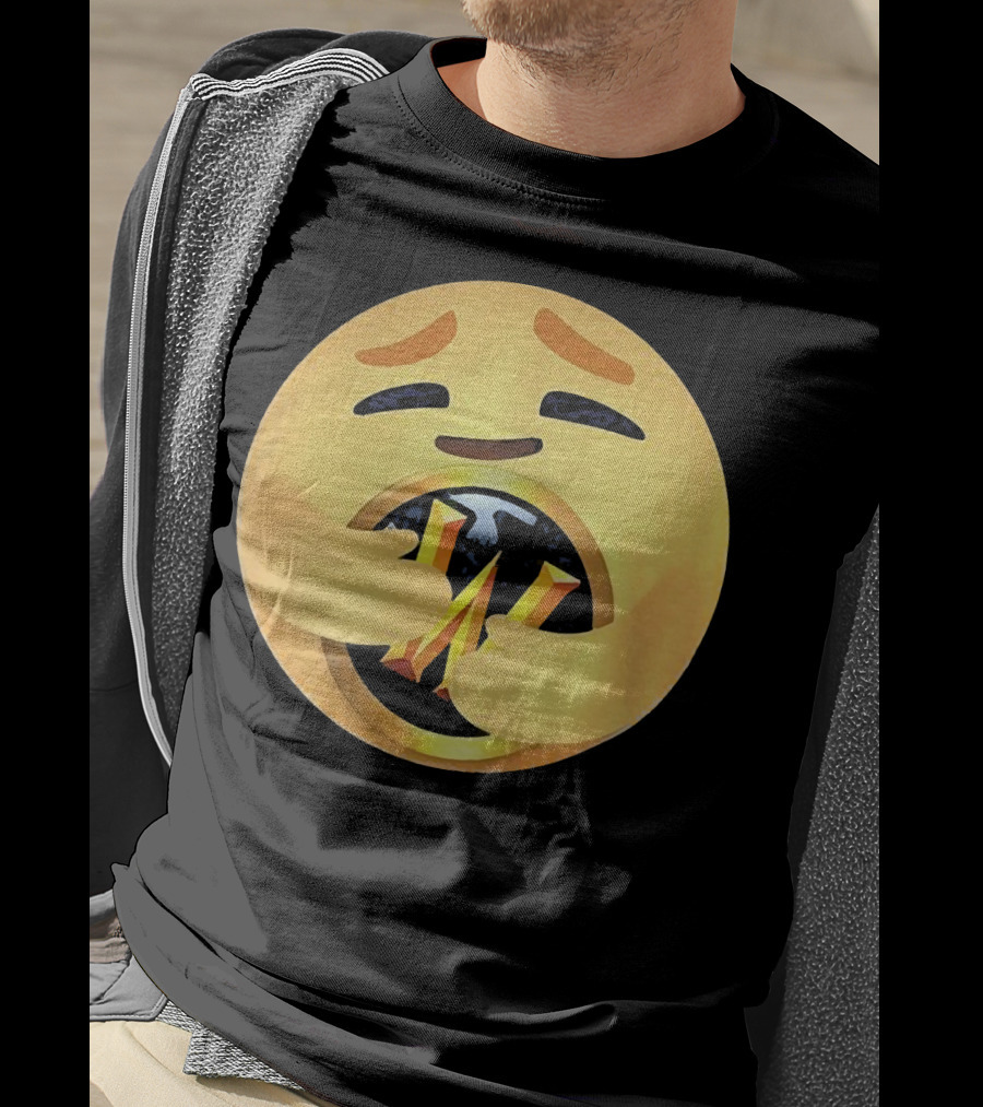 WoW20 Emoticon Hugging World Of Warcraft T-Shirt