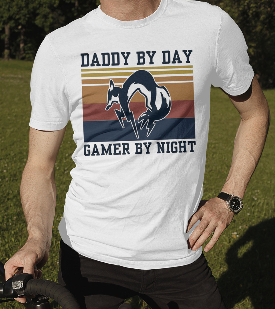 Daddy By Day Gamer By Night Retro Foxhound T-Shirt