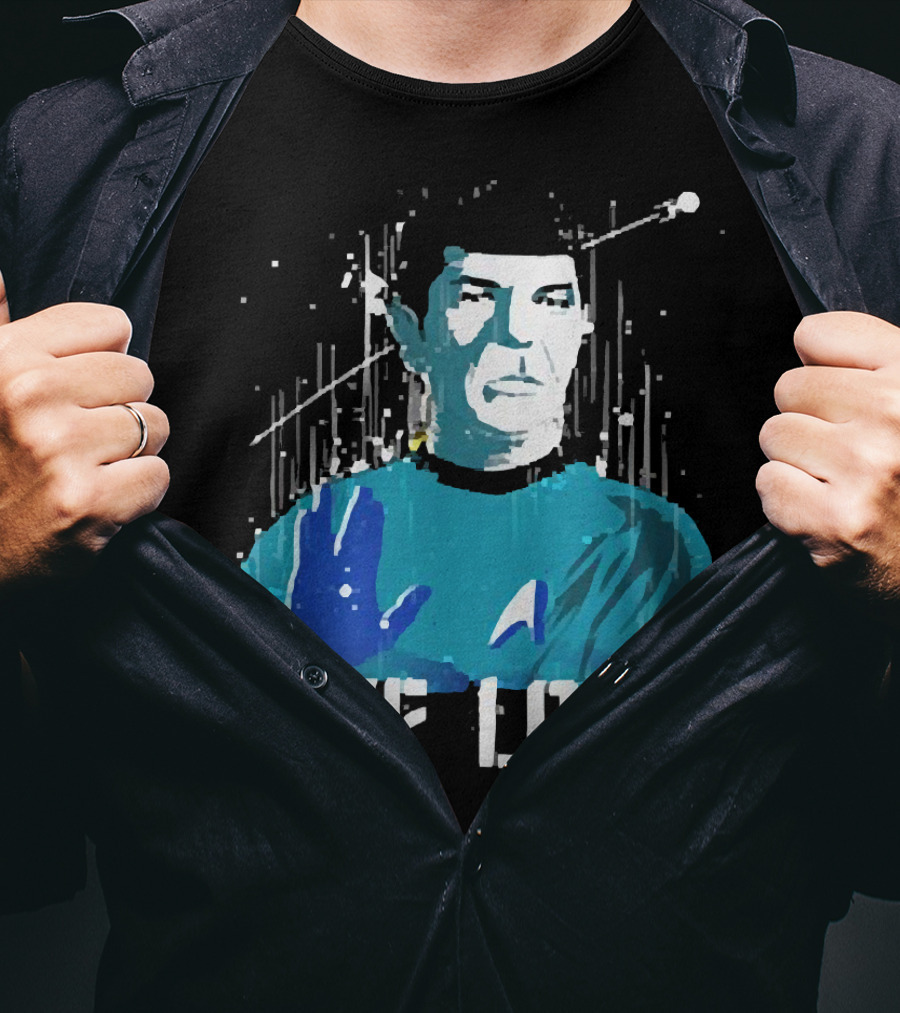 Star Trek Spock Live Long Vulcan Salute Iconic T-Shirt