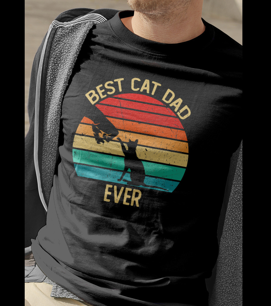 Best Cat Dad Ever Retro Vintage Paw Fist Bump Silhouette Sunset T-Shirt