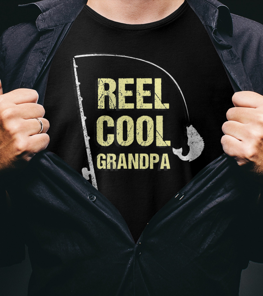 Reel Cool Grandpa Fishing Grandpa Funny Dad Fisherman T-Shirt