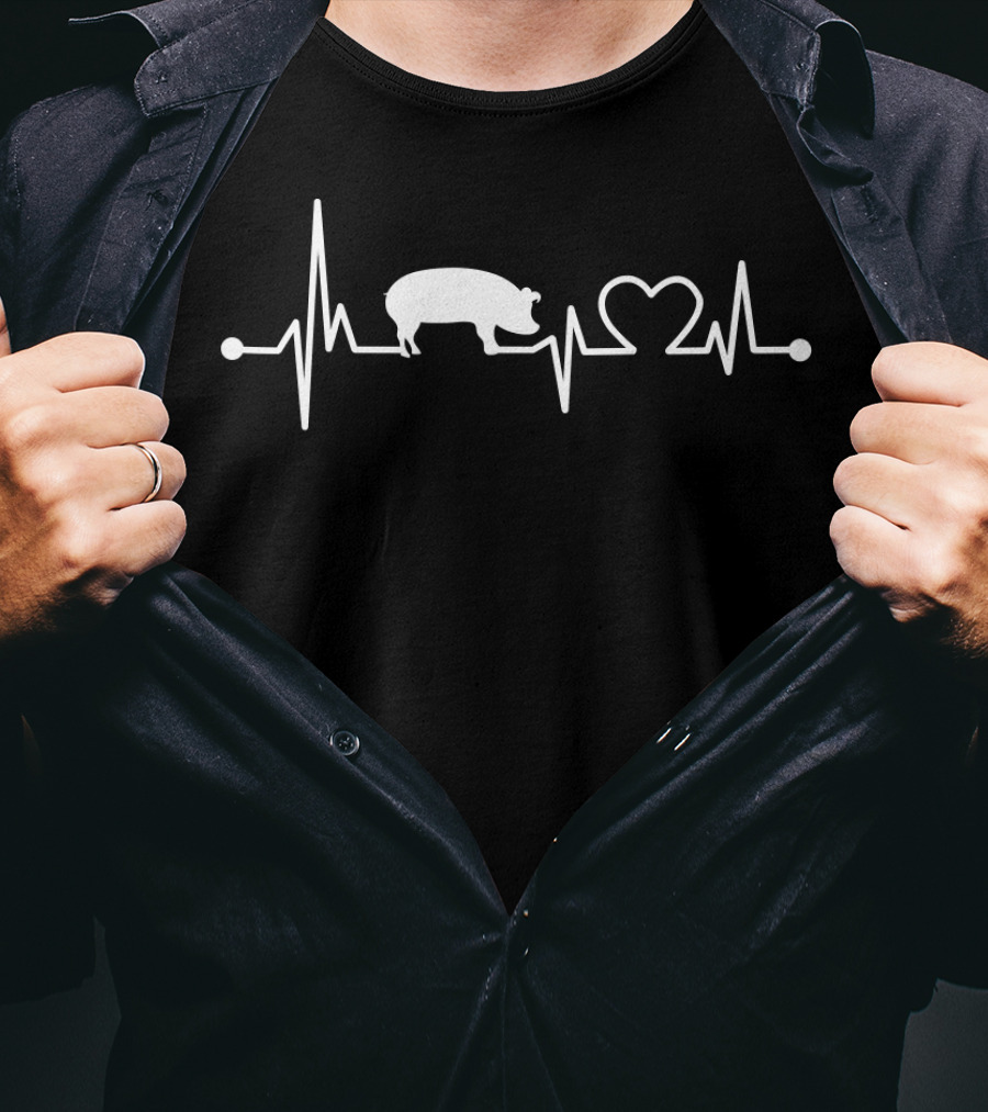 I Love My Pig Heart Valve EKG Heartbeat Line With Pig And Heart Icons T-Shirt