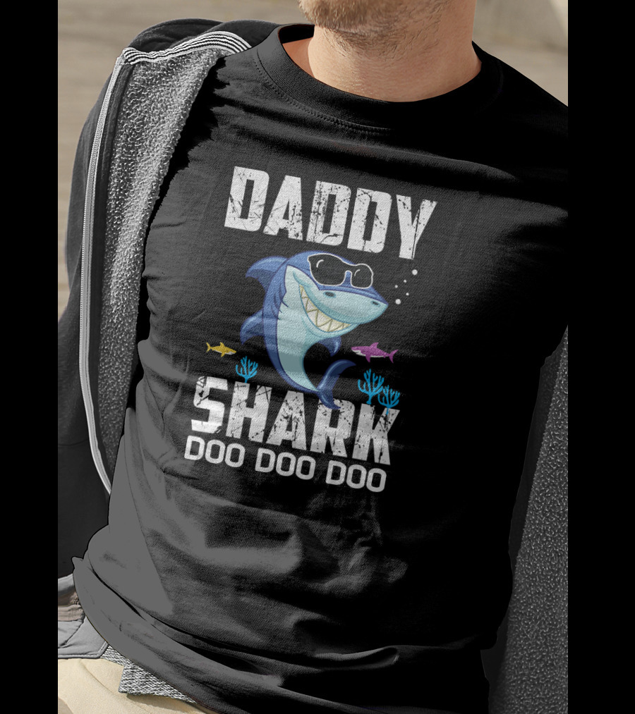 Daddy Shark Doo Doo Doo Mens Daddy Shark T-Shirt
