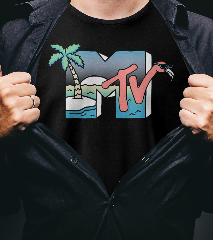 MTV Music Television Beach Island Flamingo Sunglasses T-Shirt