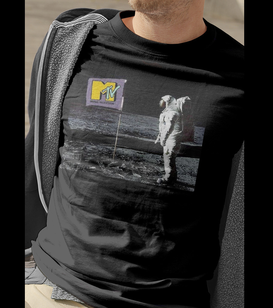 MTV Music Television Astronaut Planting Flag Man On The Moon T-Shirt