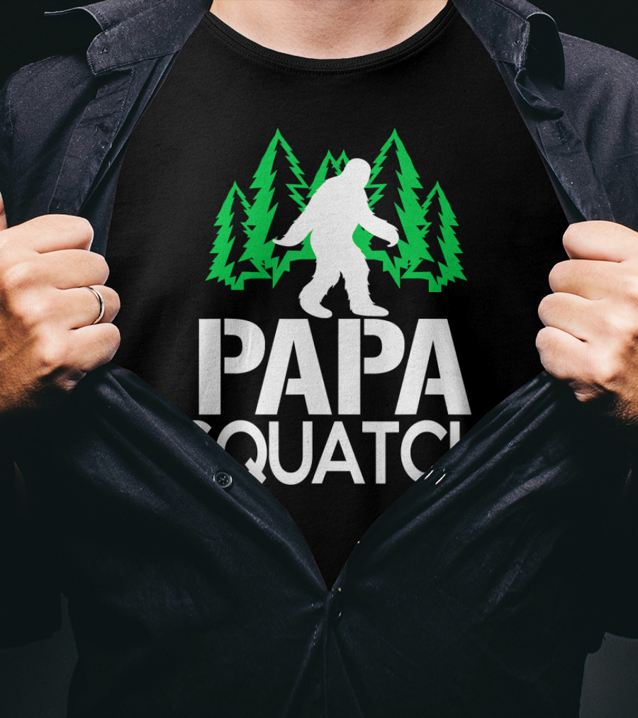 Papa Squatch Bigfoot Sasquatch Dad Forest Trees T-Shirt