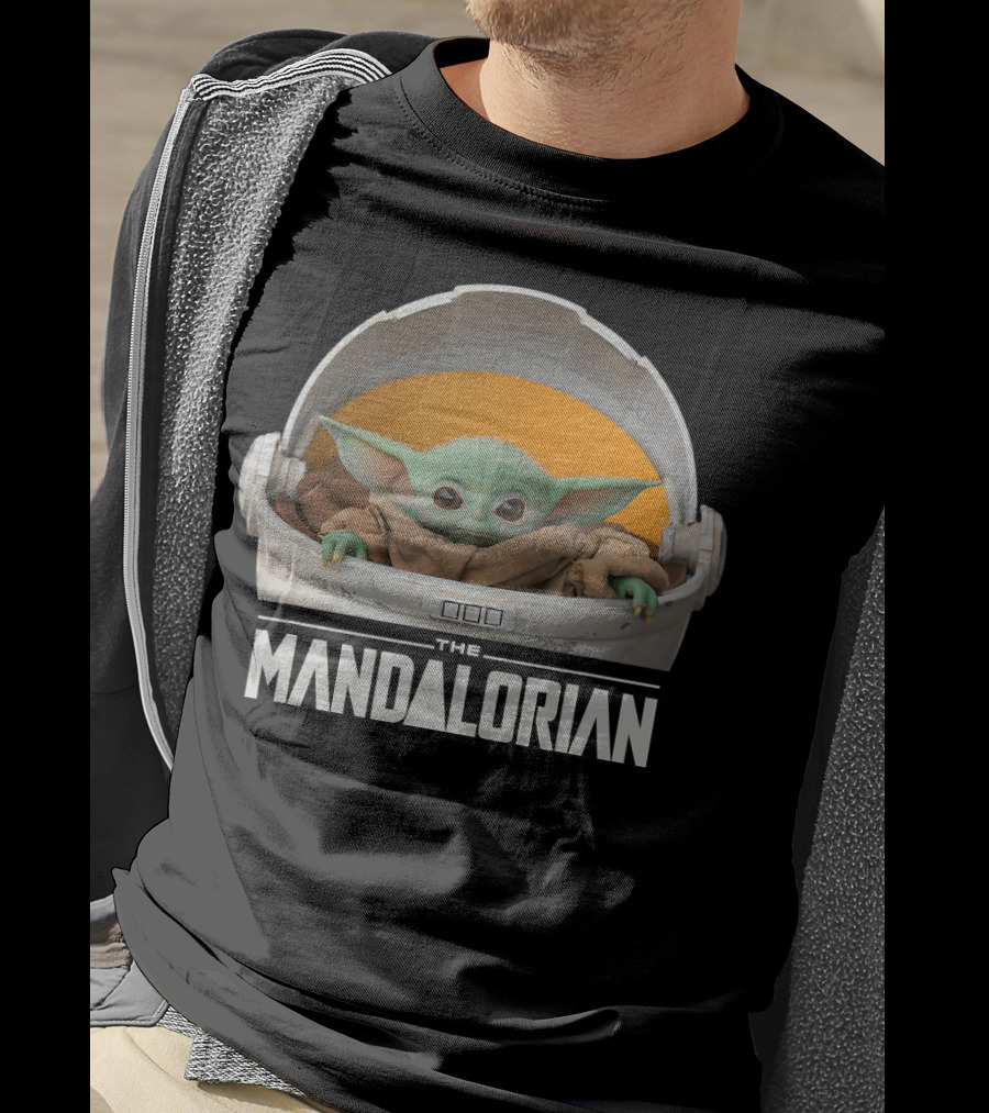 Star Wars The Mandalorian The Child In Floating Pod Iconic Character T-Shirt