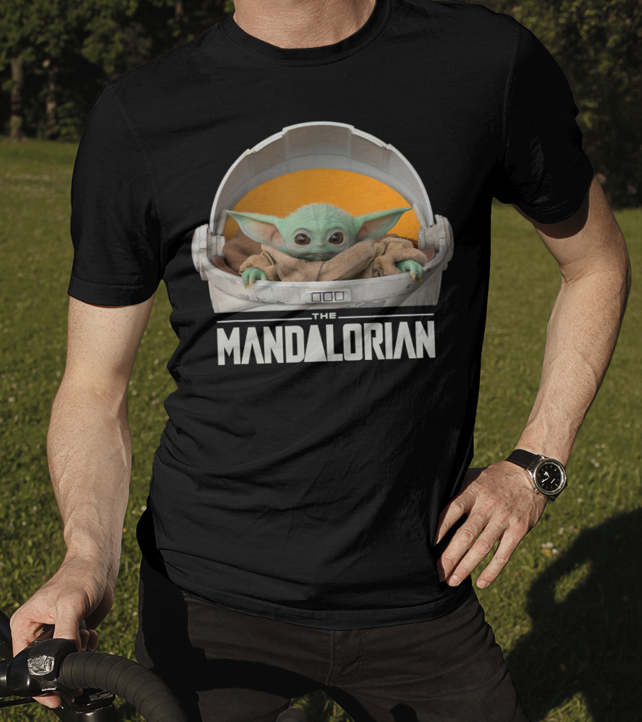 Star Wars The Mandalorian The Child In Floating Pod Iconic Character T-Shirt