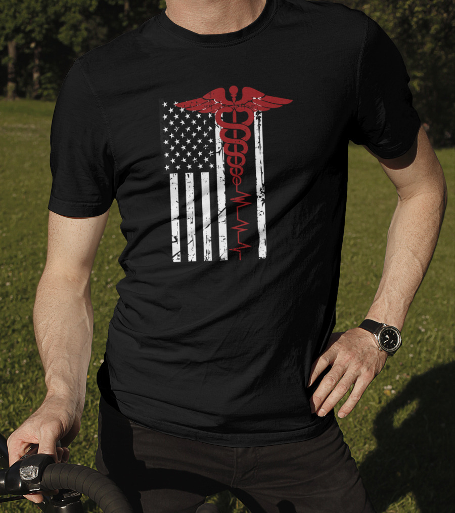 USA Flag Caduceus Medical Symbol Black Patriotic Nurse T-Shirt
