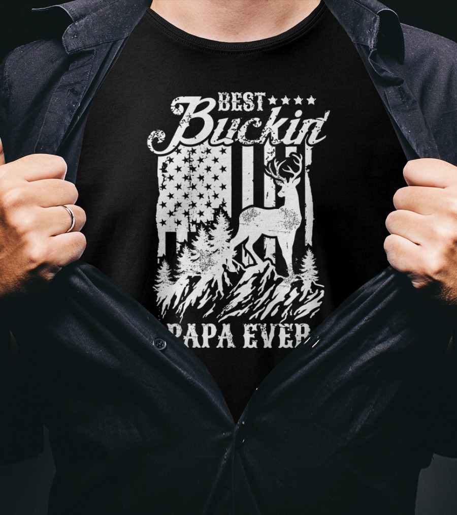 Best Buckin Papa Ever Deer Hunting American Flag Stars Stripes T-Shirt