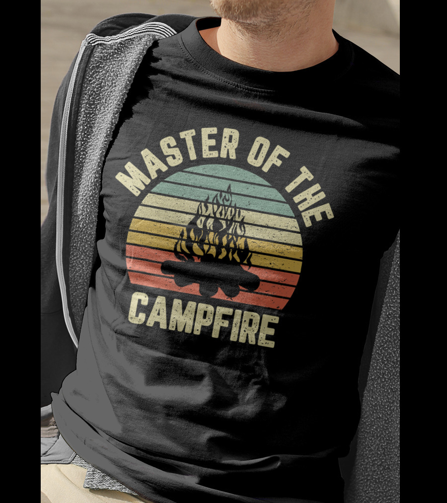 Master Of The Campfire Vintage Camper Retro Camping Fireside Expert T-Shirt
