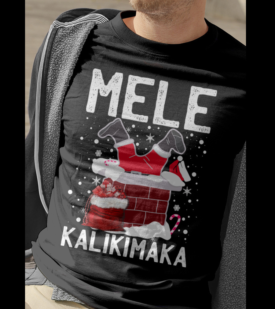 Mele Kalikimaka Santa In Chimney With Gifts Candy Cane Snowflakes Hawaiian Christmas T-Shirt