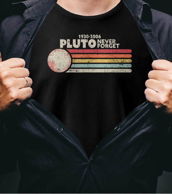 1930-2006 Pluto Never Forget Retro Stripes T-Shirt