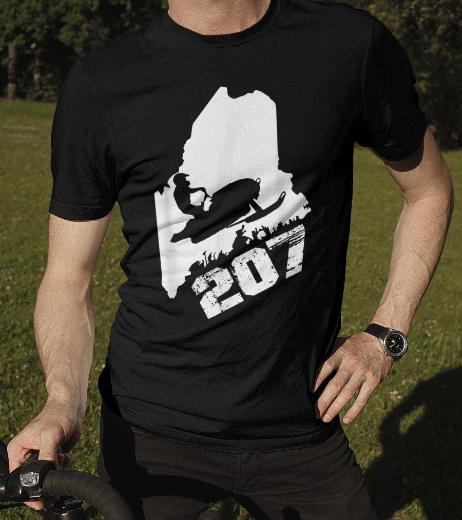 Maine 207 Snowmobile Silhouette In State Outline T-Shirt