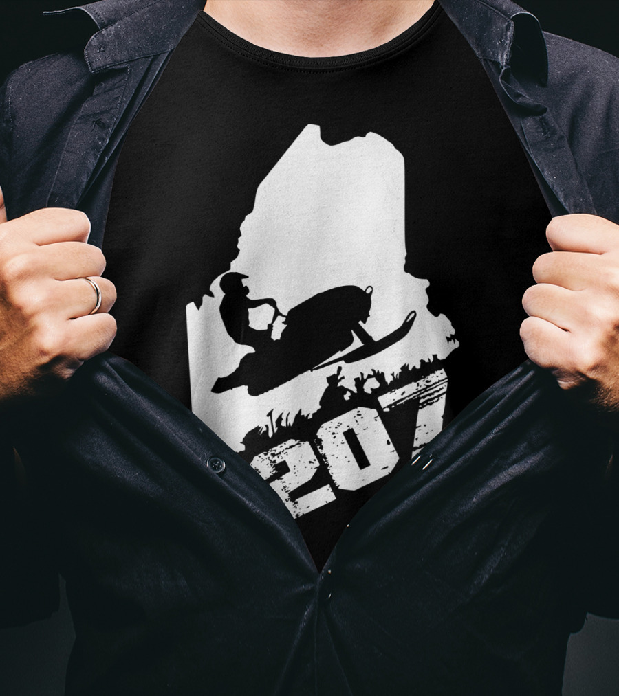 Maine 207 Snowmobile Silhouette In State Outline T-Shirt