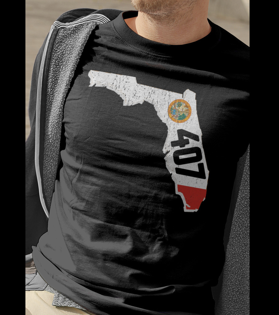 Florida Map Outline With State Seal And 407 Area Code T-Shirt