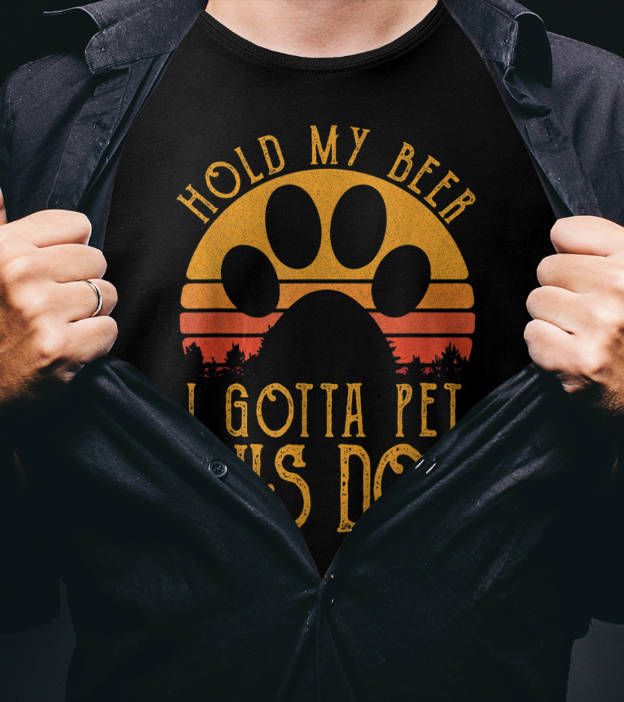Hold My Beer I Gotta Pet This Dog Retro Vintage Paw Print Sunset T-Shirt