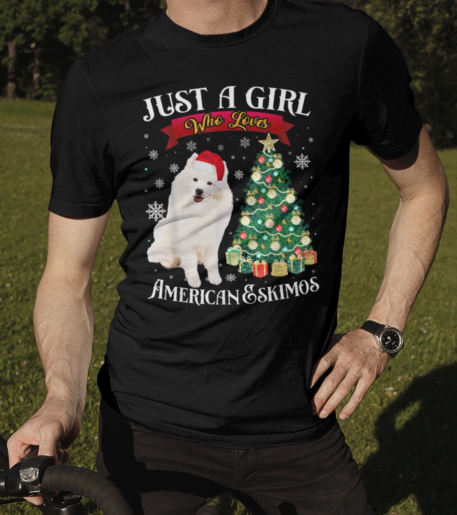 Just A Girl Who Loves American Eskimos Santa Hat Christmas Tree T-Shirt