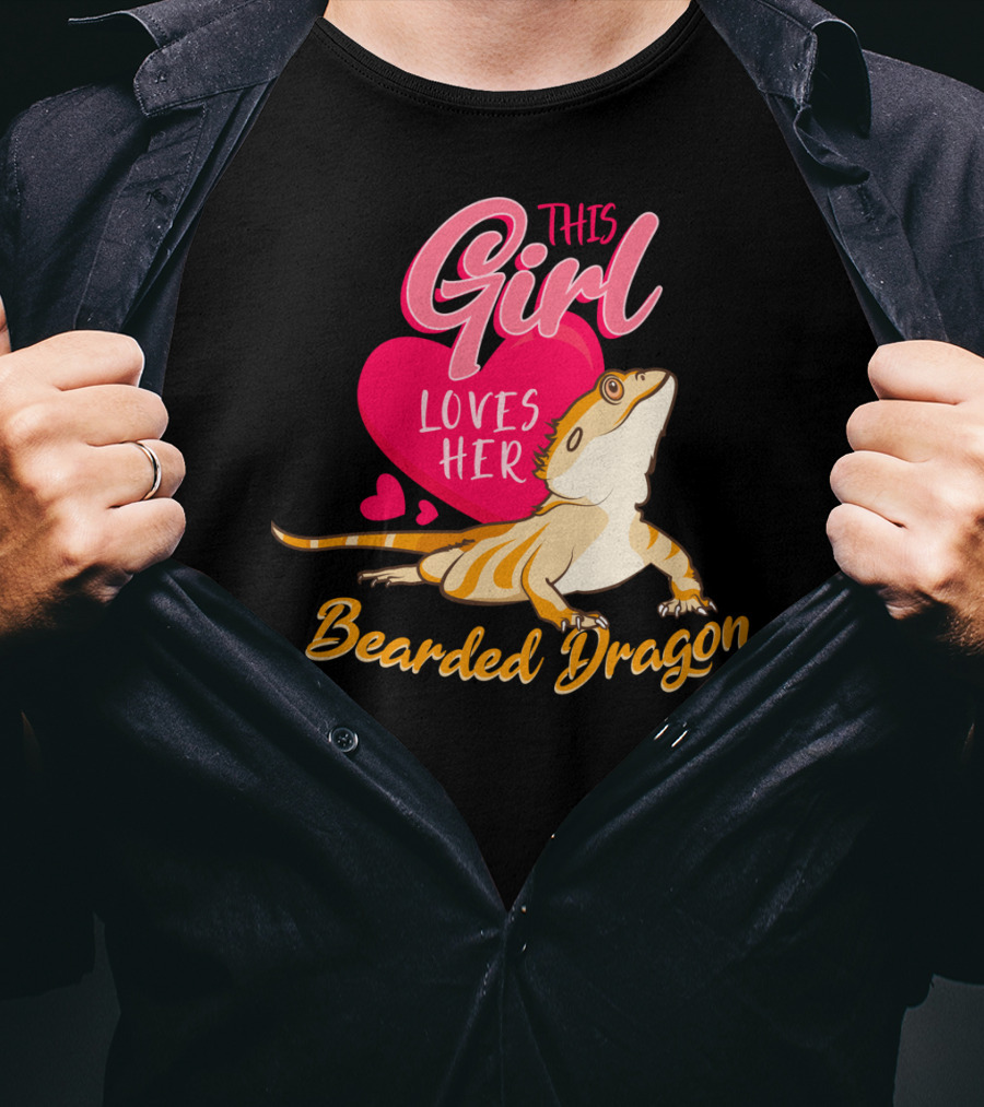 This Girl Loves Her Bearded Dragon With Heart And Cute Lizard T-Shirt
