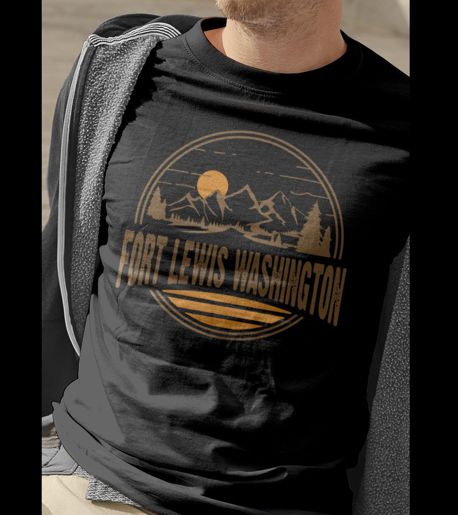 Fort Lewis Washington Vintage Mountain Sunset Scene T-Shirt